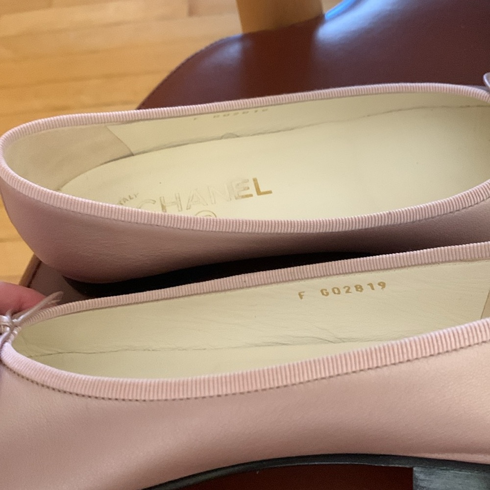 COPY - CHANEL LIGHT PINK SIZE 37 LEATHER BALLET FLATS - Picture 14 of 14